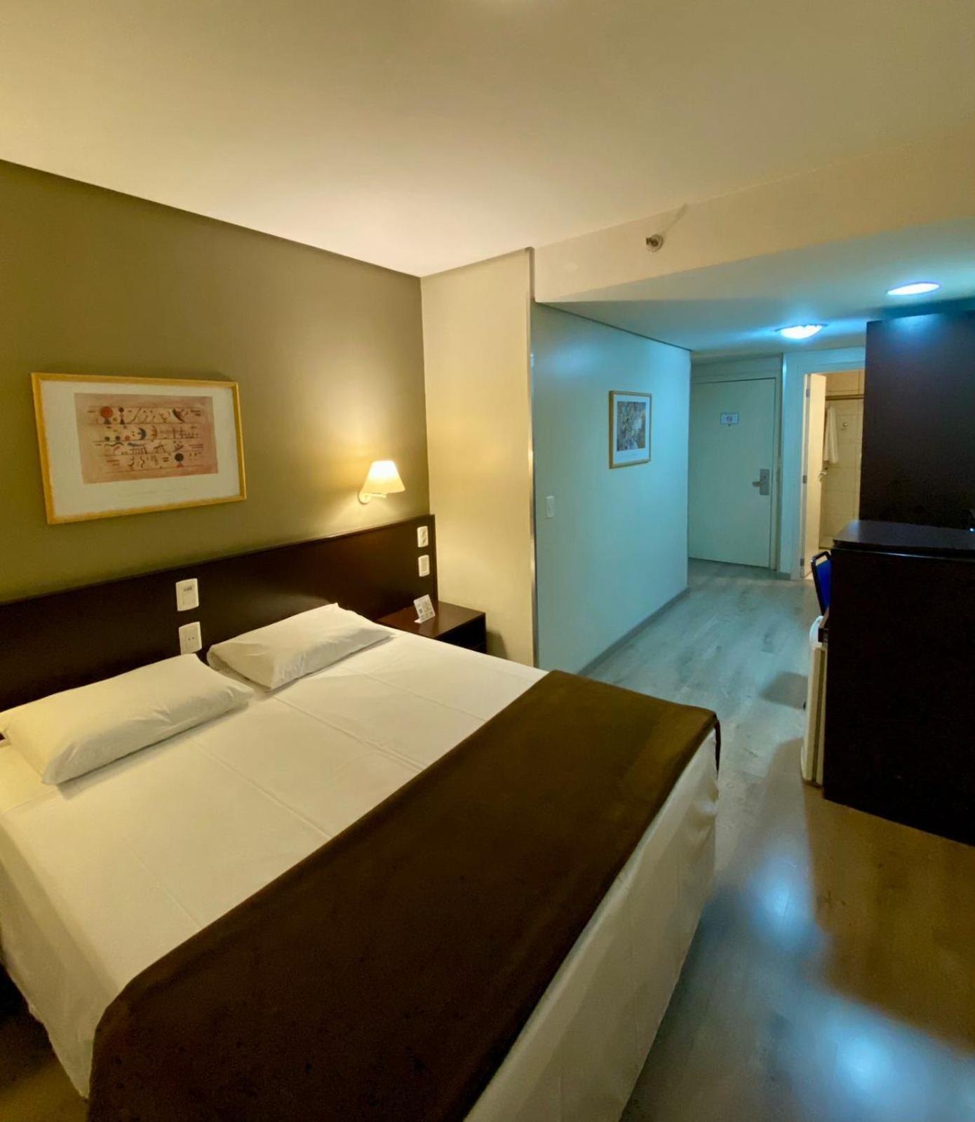 Hotel Coral Hotel proximo a Pucrs e Araujo Viana 4*