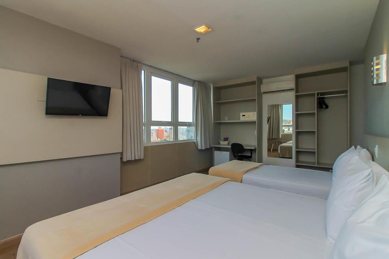 Coral Hotel proximo a Pucrs e Araujo Viana Hotel 4*