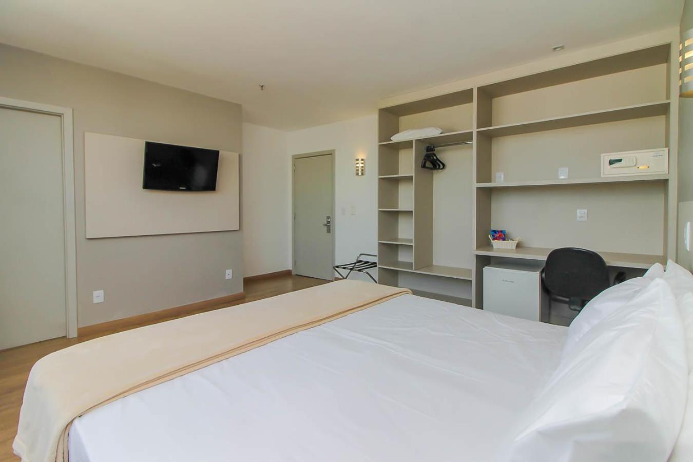 Coral Hotel proximo a Pucrs e Araujo Viana Porto Alegre